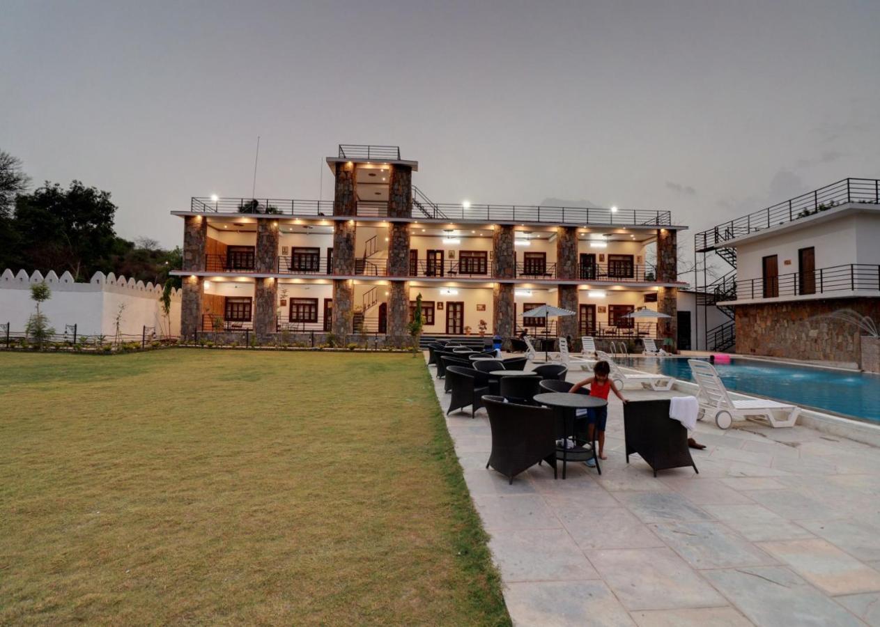 Keshav And Resorts Resort 4*