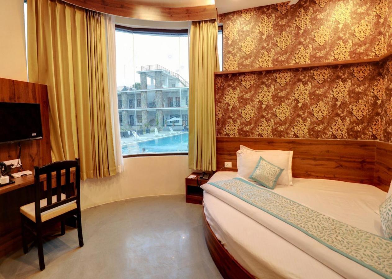 Keshav And Resorts 4*