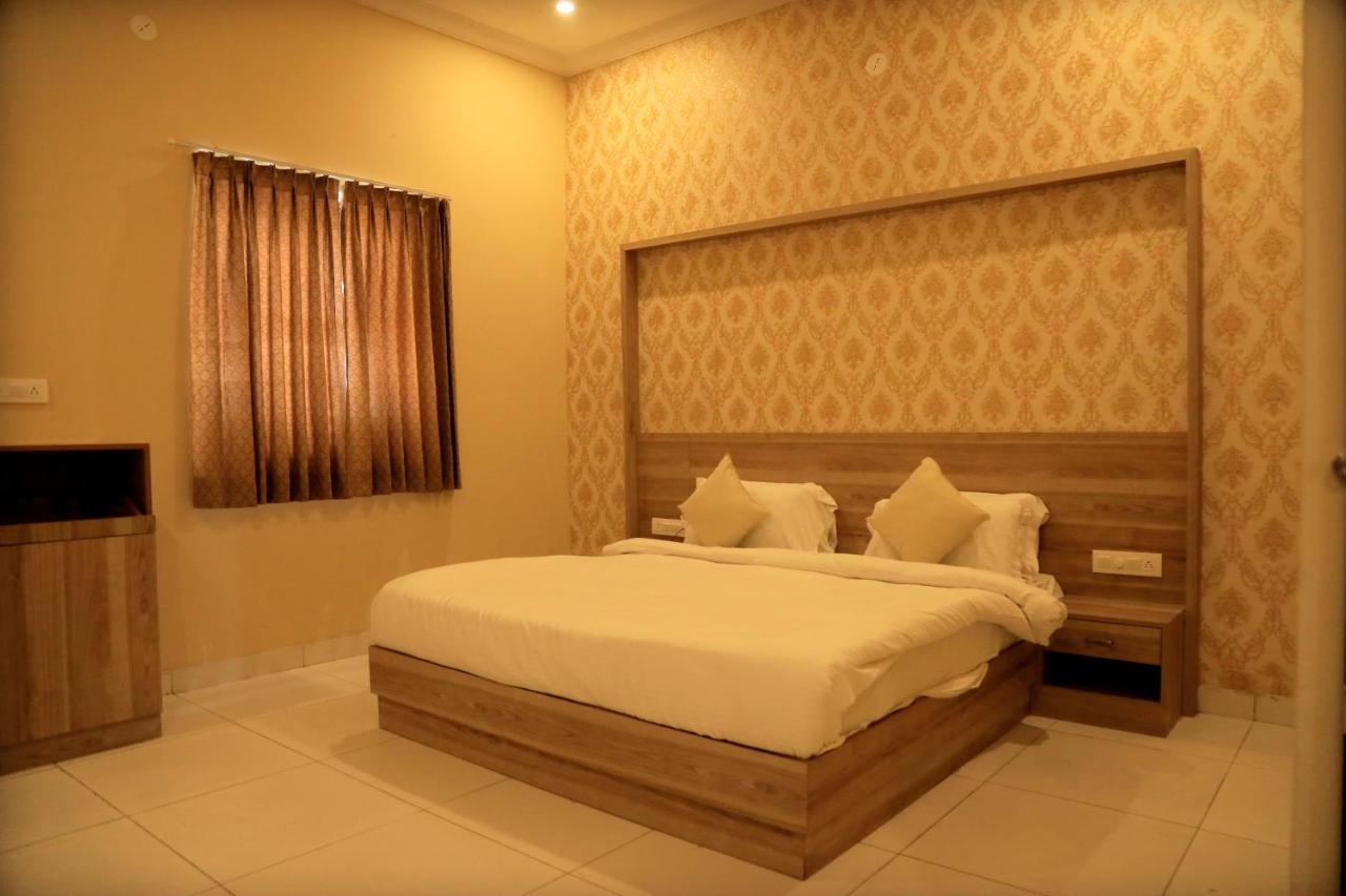 Keshav And Resorts