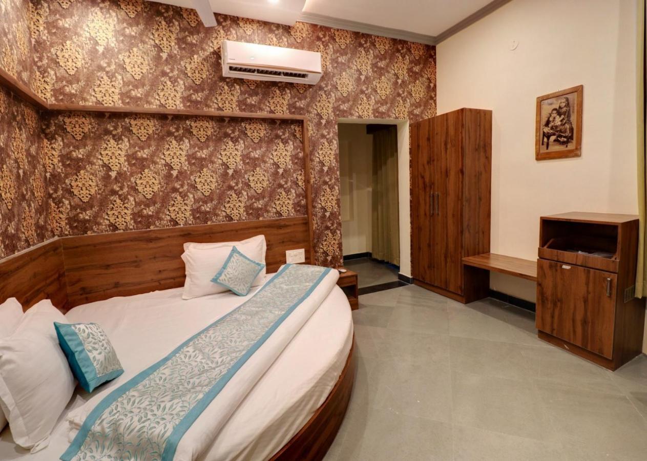 Resort Keshav And Resorts Udaipur
